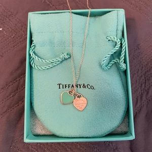 Mini double heart tag pendant